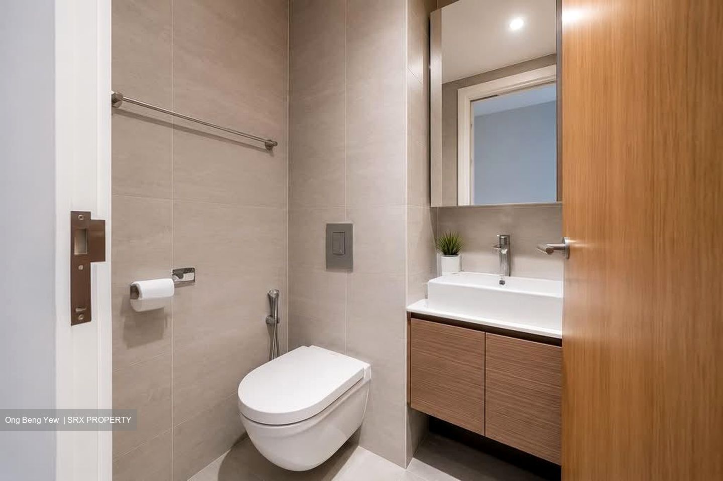 Uptown @ Farrer (D8), Apartment #570088571